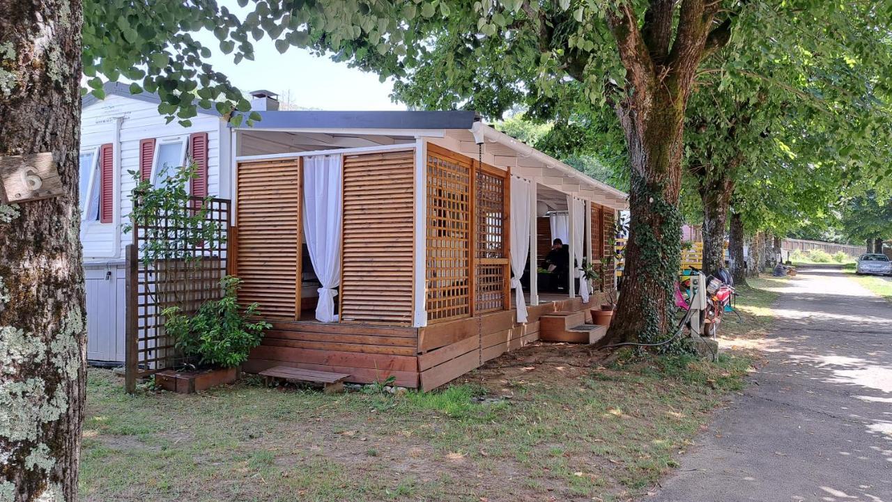 Hotel Makado à Castillon-en-Couserans Extérieur photo